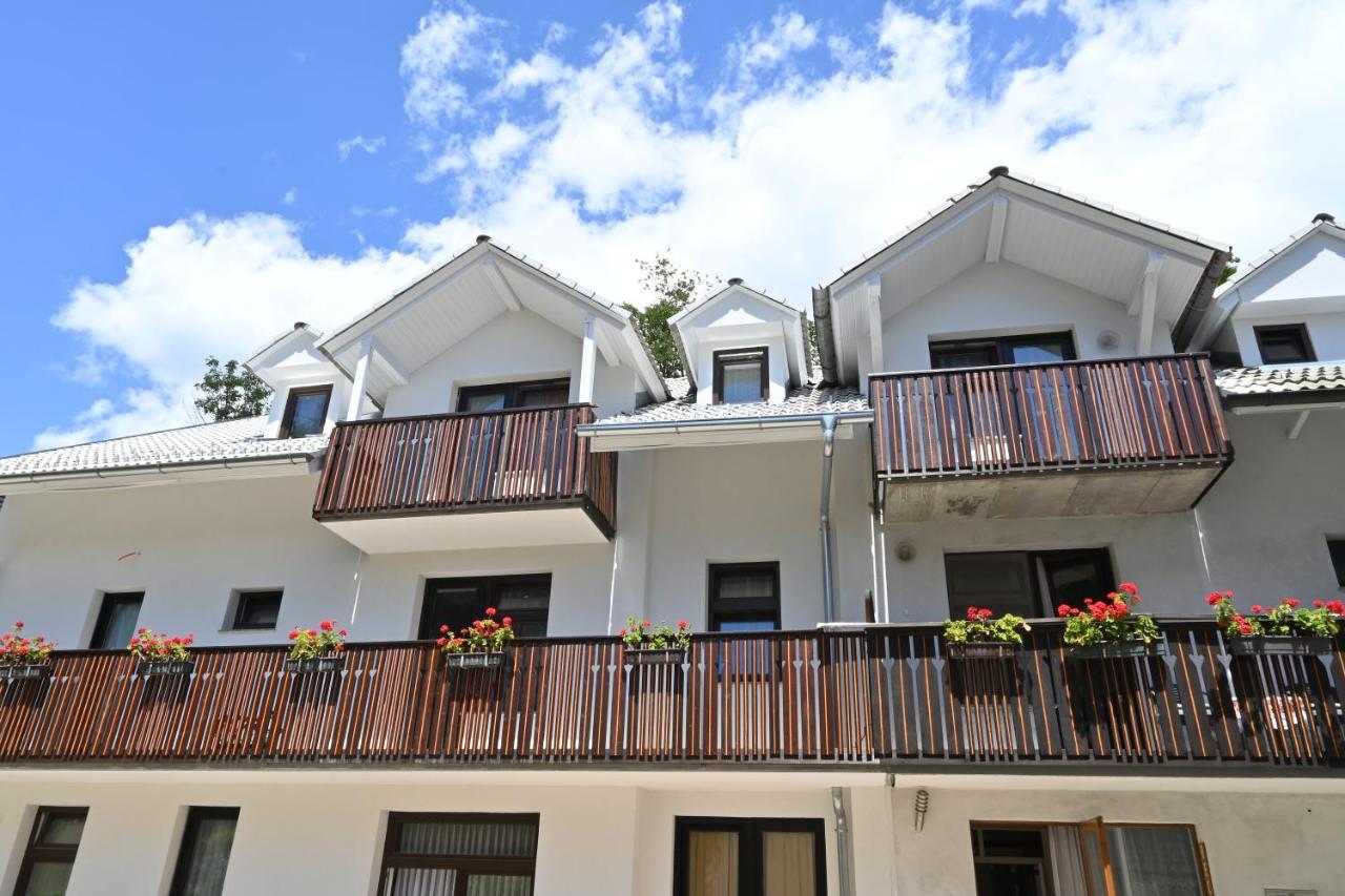 Sobe Grajska Apartment Bled Bagian luar foto